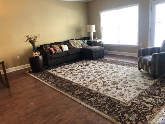170 Larry Lane, Dix Hills, NY 11746