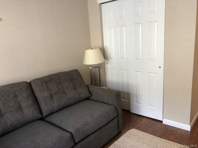 170 Larry Lane, Dix Hills, NY 11746