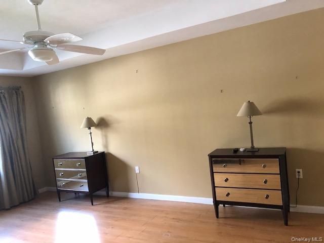 170 Larry Lane, Dix Hills, NY 11746