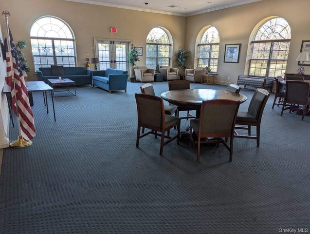 170 Larry Lane, Dix Hills, NY 11746