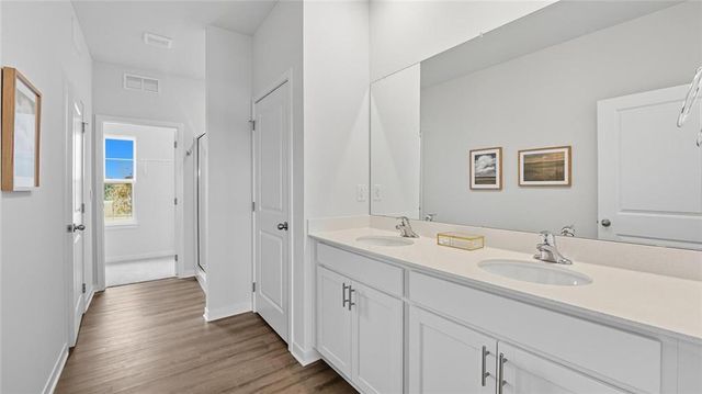 25021 W 178th Terrace, Gardner, KS 66030