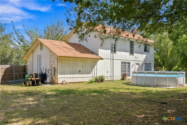 310 Park Village Lane, Seguin, TX 78155