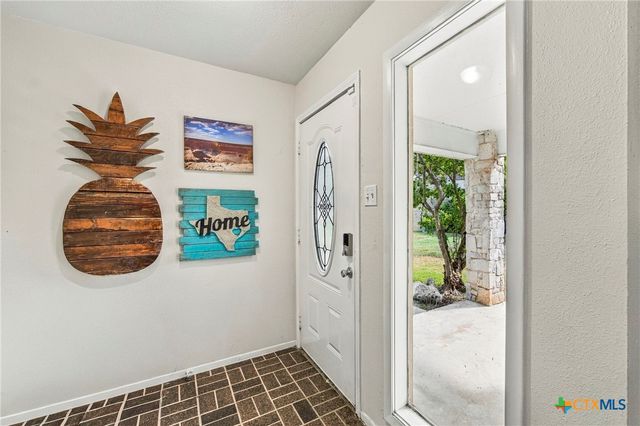 310 Park Village Lane, Seguin, TX 78155