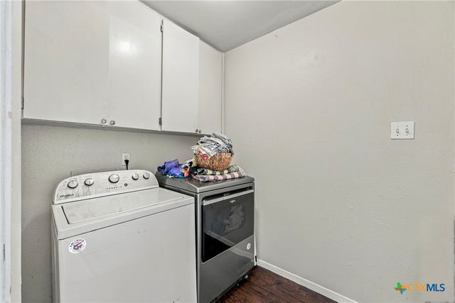 310 Park Village Lane, Seguin, TX 78155
