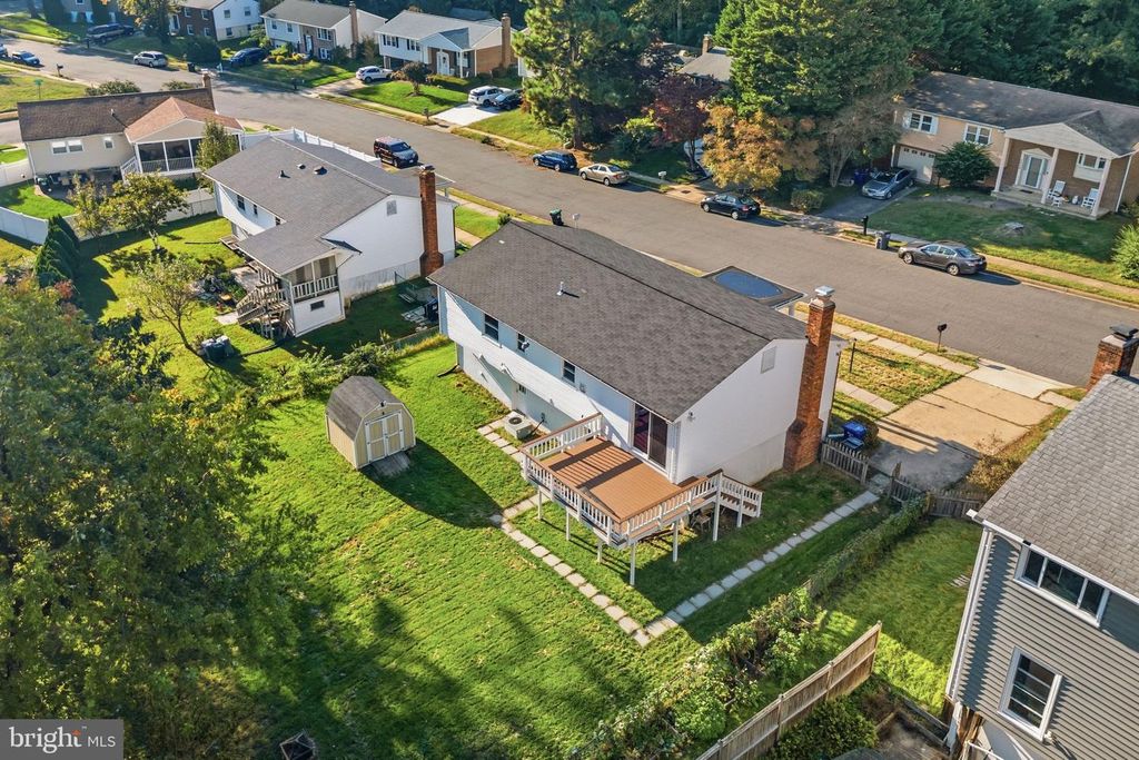 Image 37 of property listing at 4925 KIRKDALE DR, Woodbridge, VA 22193