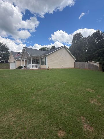 125 Care Lane, Greer, SC 29651