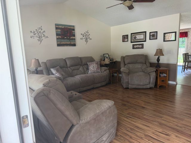 125 Care Lane, Greer, SC 29651