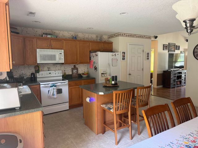 125 Care Lane, Greer, SC 29651