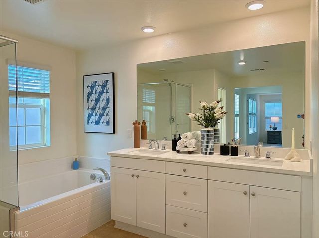 5993 Sendero, Eastvale, CA 92880