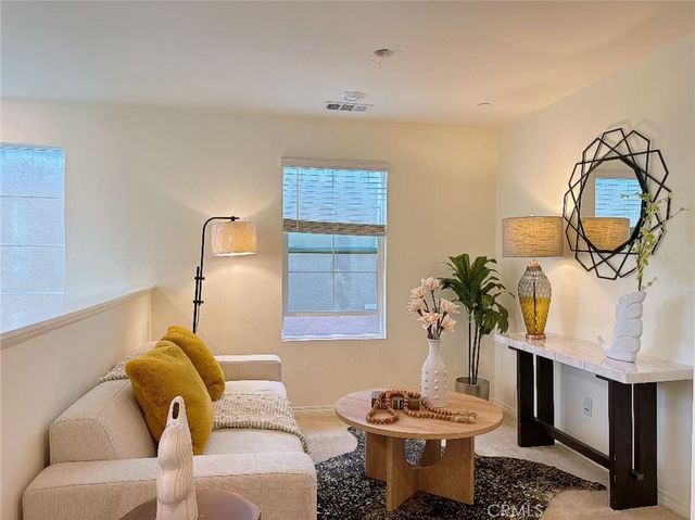 5993 Sendero, Eastvale, CA 92880