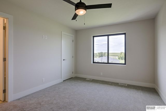 20119 U Street, Omaha, NE 68135