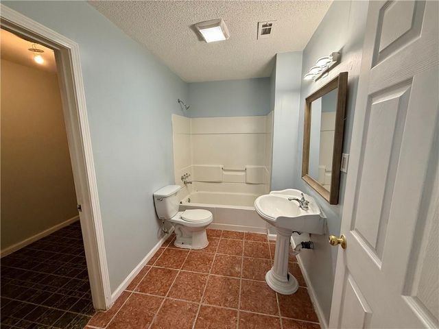 5683 Isleworth Way, Atlanta, GA 30349