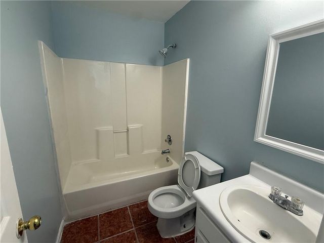 5683 Isleworth Way, Atlanta, GA 30349