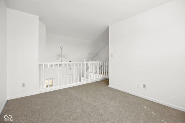 10877 Washington Bay Drive, Fishers, IN 46037