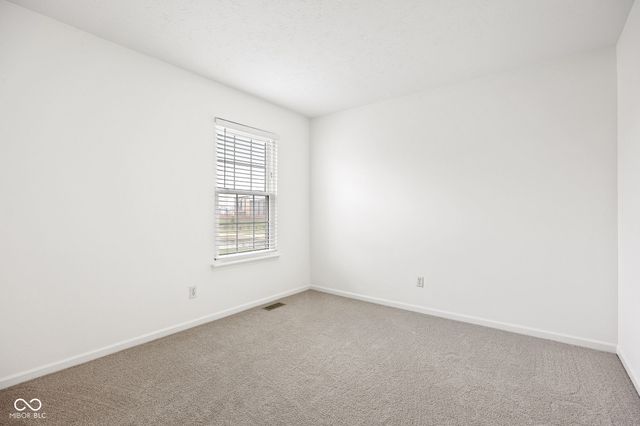 10877 Washington Bay Drive, Fishers, IN 46037