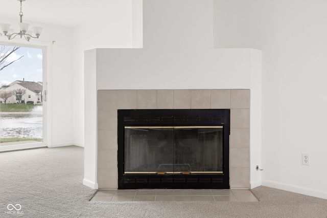 10877 Washington Bay Drive, Fishers, IN 46037