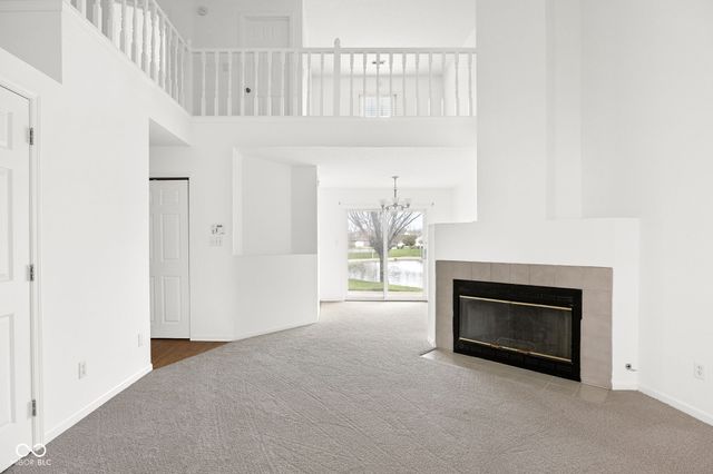 10877 Washington Bay Drive, Fishers, IN 46037