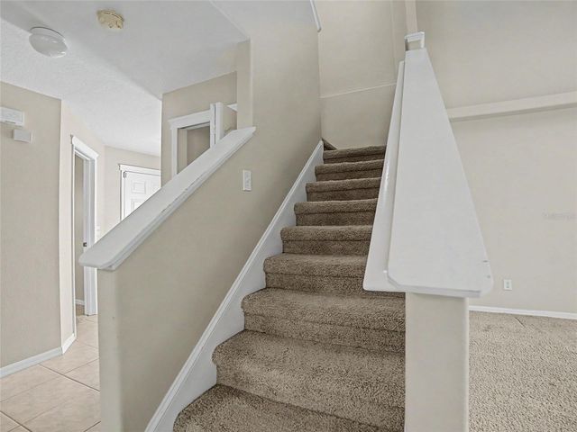 5828 WRENWATER DRIVE, Lithia, FL 33547