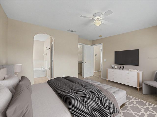 5828 WRENWATER DRIVE, Lithia, FL 33547