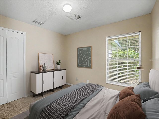 5828 WRENWATER DRIVE, Lithia, FL 33547