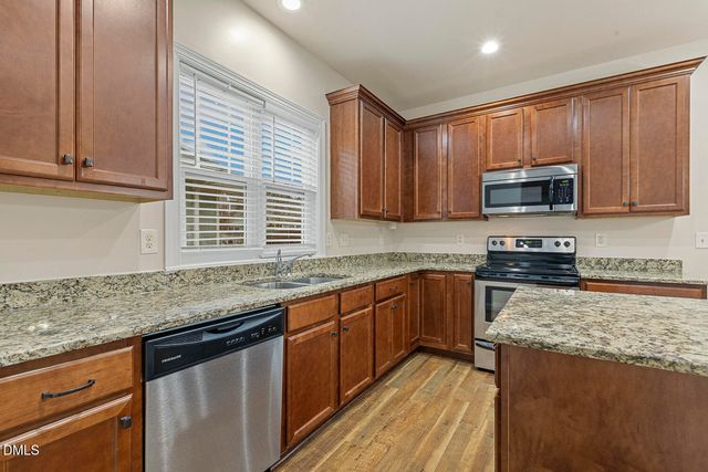 639 Ashe Lake Way, Fuquay Varina, NC 27526