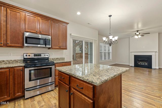 639 Ashe Lake Way, Fuquay Varina, NC 27526