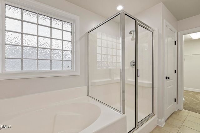 639 Ashe Lake Way, Fuquay Varina, NC 27526
