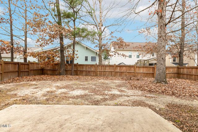 639 Ashe Lake Way, Fuquay Varina, NC 27526