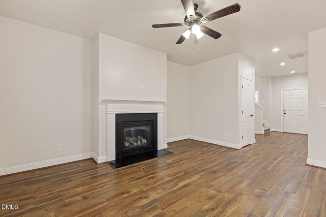 639 Ashe Lake Way, Fuquay Varina, NC 27526
