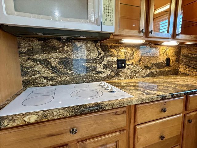 2261 SWEDISH DRIVE 21, Clearwater, FL 33763