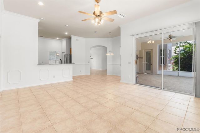 1153 E Whirl Away Circle, Inverness, FL 34453