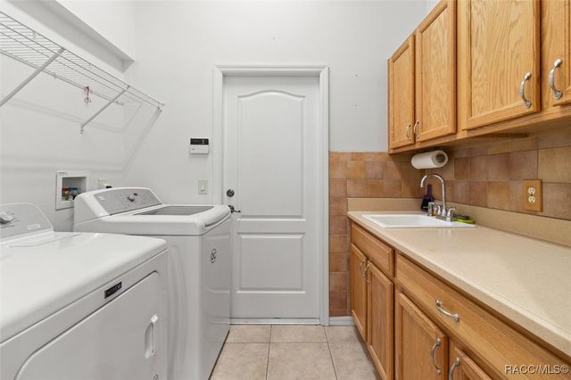 1153 E Whirl Away Circle, Inverness, FL 34453