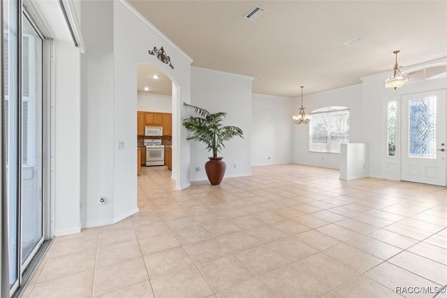 1153 E Whirl Away Circle, Inverness, FL 34453