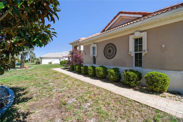 1153 E Whirl Away Circle, Inverness, FL 34453