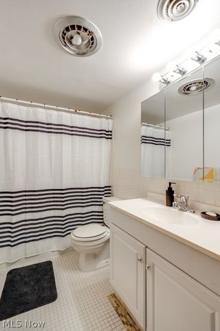 729 W Main Street B, Kent, OH 44240