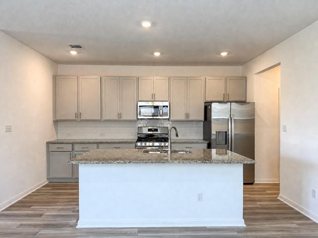 158 Jake Pine DR, Buda, TX 78610