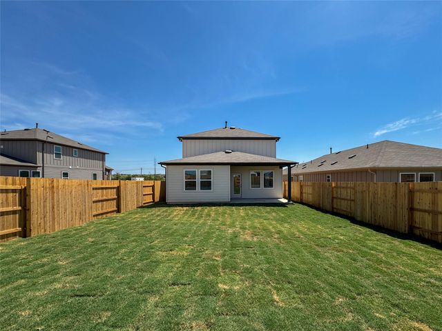 158 Jake Pine DR, Buda, TX 78610