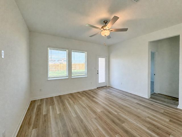 158 Jake Pine DR, Buda, TX 78610