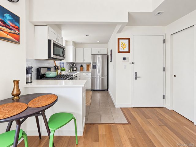 8722 51st Avenue 3H, Elmhurst, NY 11373