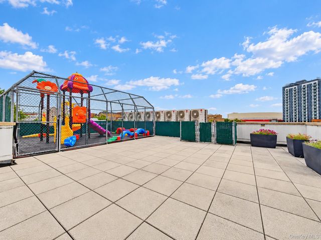 8722 51st Avenue 3H, Elmhurst, NY 11373