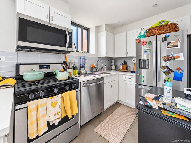 8722 51st Avenue 3H, Elmhurst, NY 11373