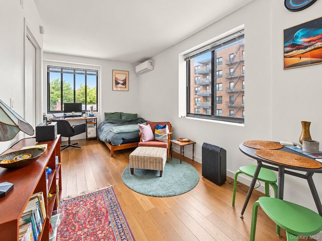 8722 51st Avenue 3H, Elmhurst, NY 11373