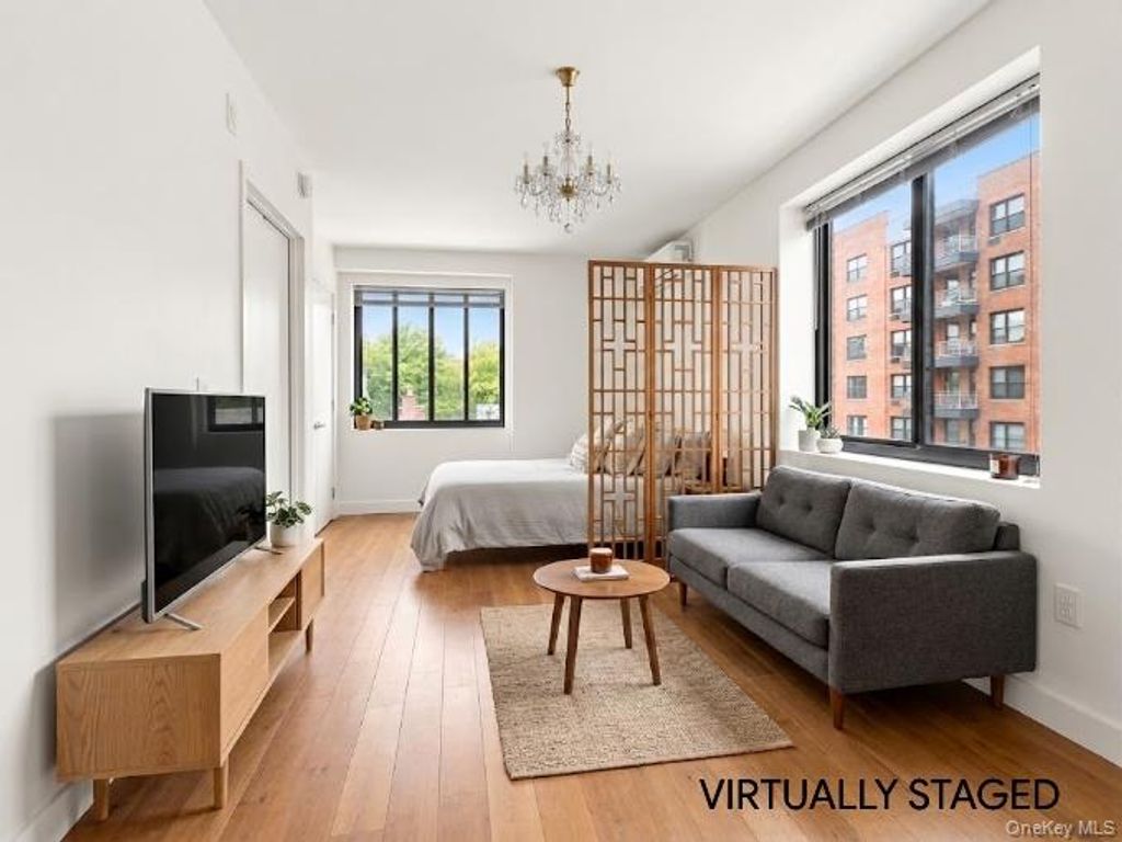 8722 51st Avenue 3H, Elmhurst, NY 11373 — exterior