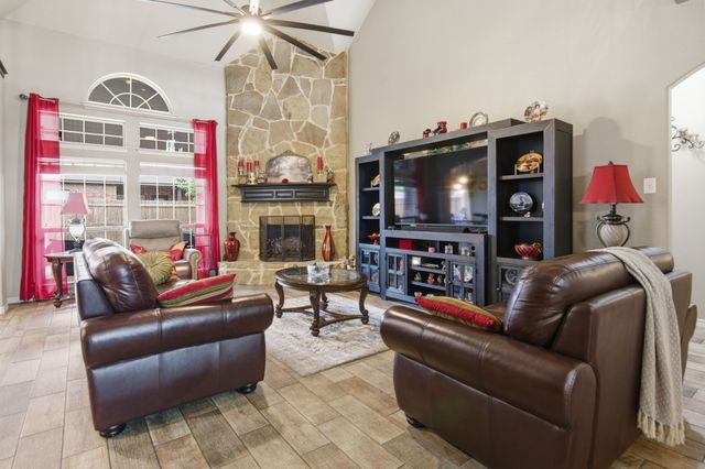 1425 Soaptree Lane, Fort Worth, TX 76177