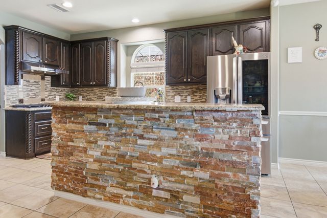 1425 Soaptree Lane, Fort Worth, TX 76177