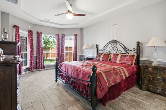 1425 Soaptree Lane, Fort Worth, TX 76177