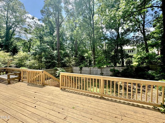 322 S Dixon Avenue, Cary, NC 27511