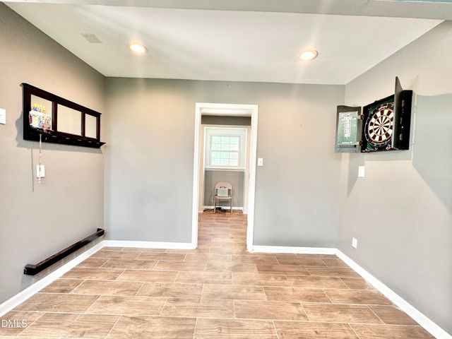 322 S Dixon Avenue, Cary, NC 27511