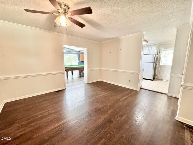 322 S Dixon Avenue, Cary, NC 27511