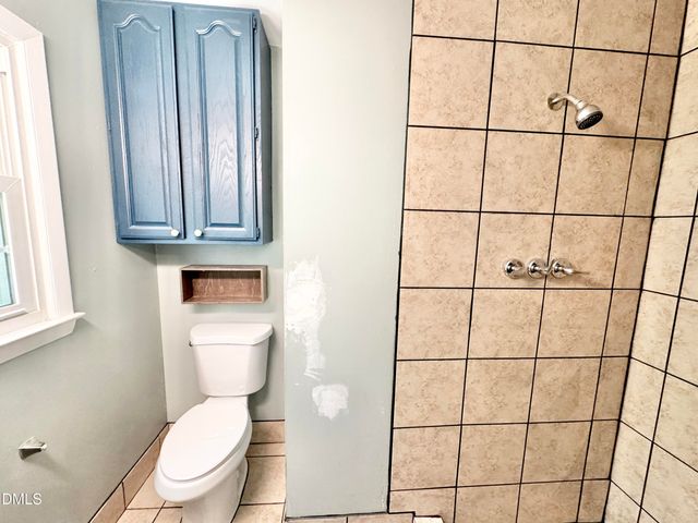 322 S Dixon Avenue, Cary, NC 27511